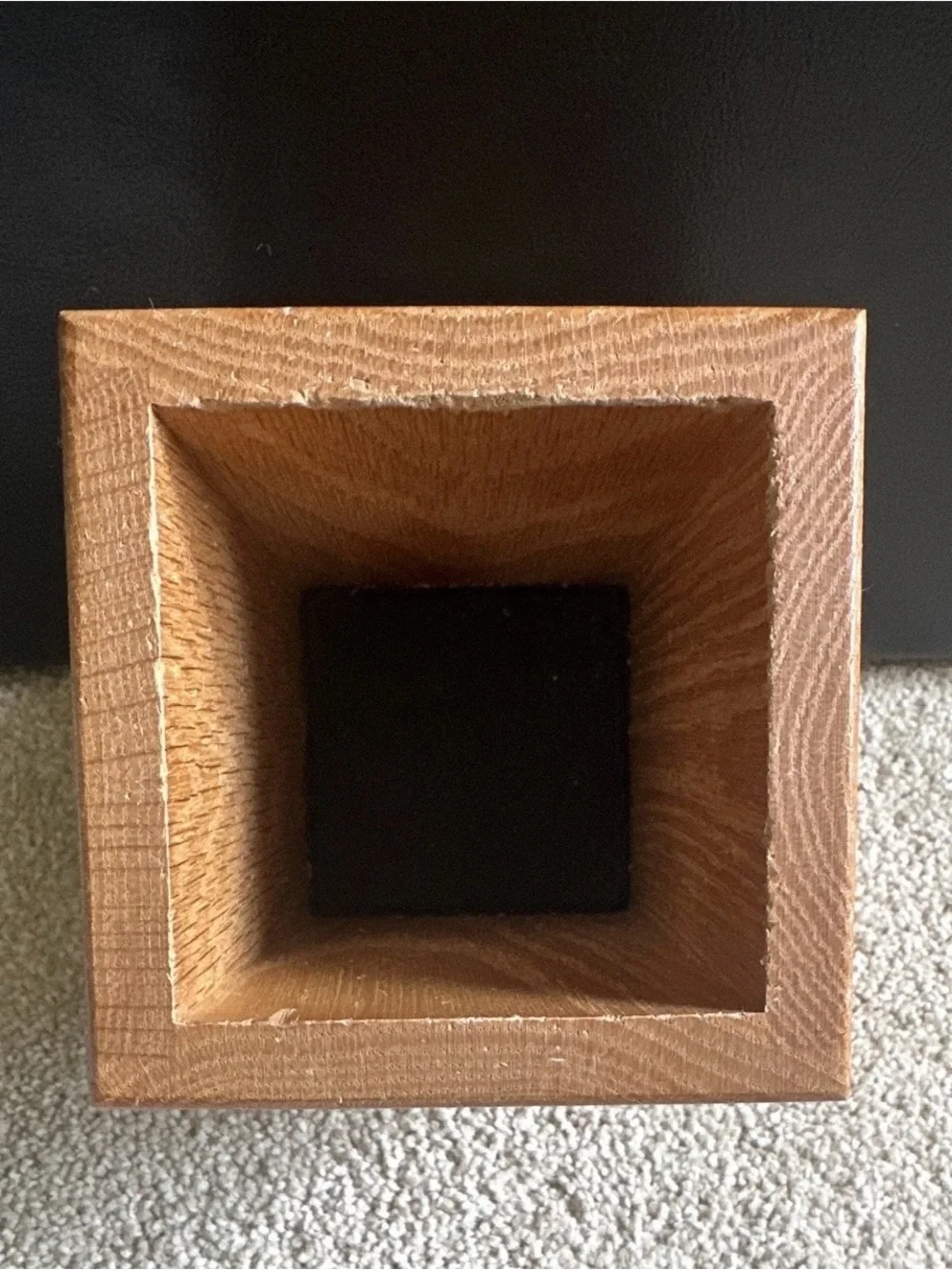 Cutco Oak Finish Knife Block in Brown